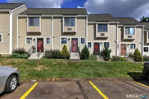 238 N Hampton Ct, Meriden, CT 06450 - Photo 3