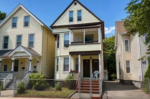130 Plymouth St, New Haven, CT 06504 - Photo 3
