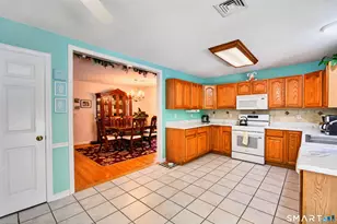 37 Adam Dr, Newington, CT 06111 - Photo 7