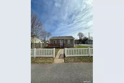 73 Midway Oval, Groton, CT 06340 - Photo 11