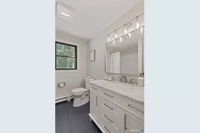 22 Willard Street, Simsbury, CT 06070 - Photo 25