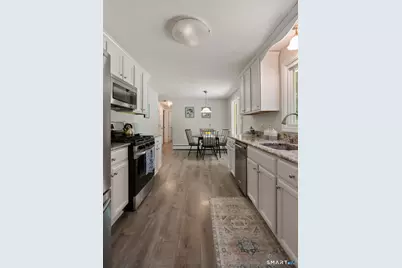 22 Willard Street, Simsbury, CT 06070 - Photo 17