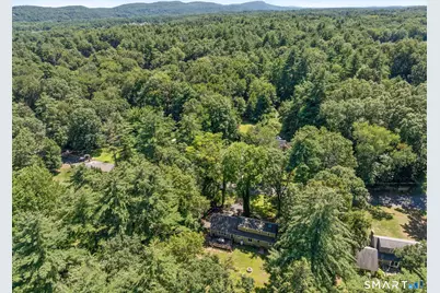 22 Willard Street, Simsbury, CT 06070 - Photo 35
