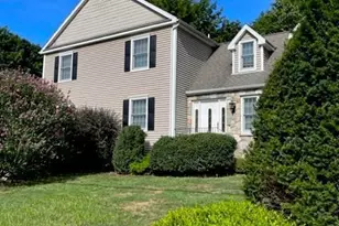 56 Maitland Rd, Stamford, CT 06906 - Photo 3