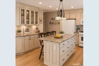 56 Maitland Road, Stamford, CT 06906 - Photo 5