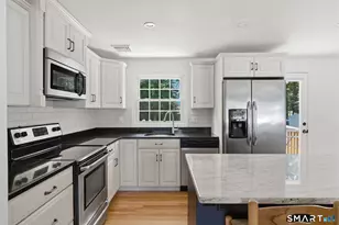 39 Timber Trail, East Hartford, CT 06118 - Photo 7