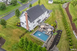 3 Newcastle Pl, Farmington, CT 06085 - Photo 5