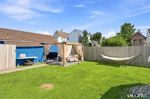 24 Governor St, New Britain, CT 06053 - Photo 11