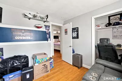 24 Governor Street, New Britain, CT 06053 - Photo 25