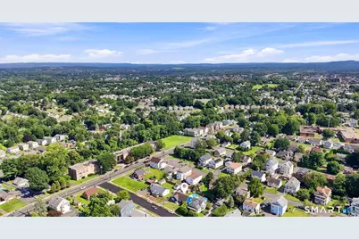 24 Governor Street, New Britain, CT 06053 - Photo 39