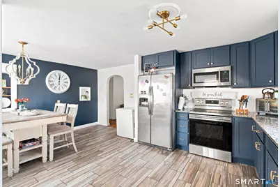 24 Governor Street, New Britain, CT 06053 - Photo 15