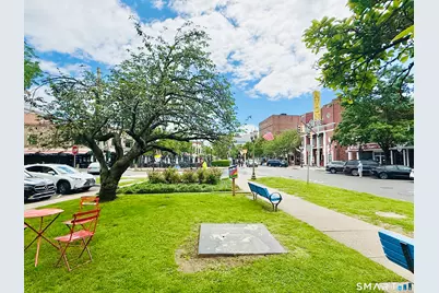 140 Grove Street #5J, Stamford, CT 06901 - Photo 1
