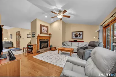 25 Crosswood Road, Farmington, CT 06032 - Photo 23