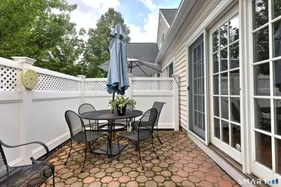 35 Southwick Court #35, Cheshire, CT 06410 - Photo 5