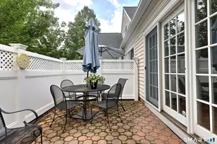 35 Southwick Ct, Cheshire, CT 06410 - Photo 5