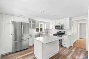 268 Ridgewood Rd, West Hartford, CT 06107 - Photo 21