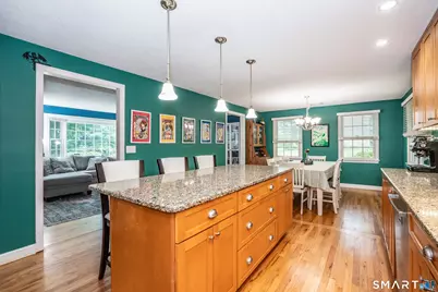 20 Munnisunk Drive, Simsbury, CT 06070 - Photo 9