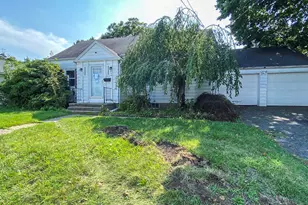 277 Nichols Ave, Stratford, CT 06614 - Photo 13