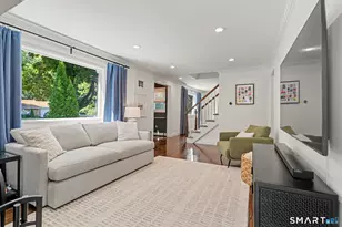 31 Melrose Ave, Trumbull, CT 06611 - Photo 7