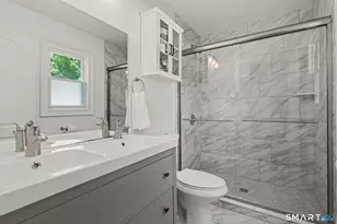 31 Melrose Ave, Trumbull, CT 06611 - Photo 19