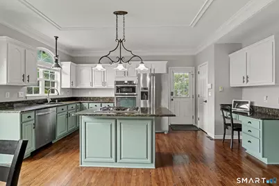 90 Lexington Way South, Milford, CT 06461 - Photo 3