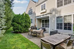 77 Havemeyer Ln, Stamford, CT 06902 - Photo 9