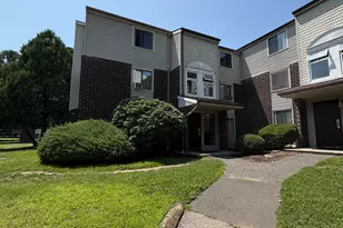 7 Padanaram Rd, Danbury, CT 06811 - Photo 1