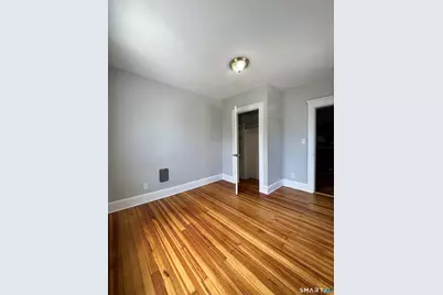21 Wakelee Avenue, Shelton, CT 06484 - Photo 13