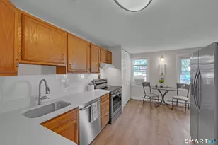 10 Lakeside Dr, Ledyard, CT 06339 - Photo 5