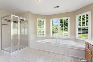 3 Tobins Ct, Danbury, CT 06810 - Photo 23