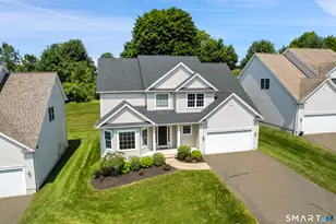 3 Tobins Ct, Danbury, CT 06810 - Photo 3