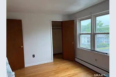 510 Liberty Street #2nd fl, Meriden, CT 06450 - Photo 9