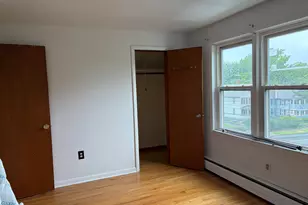 510 Liberty St, Meriden, CT 06450 - Photo 9