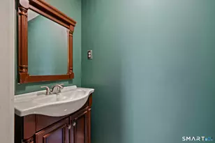 65 Mattabasset Dr, Meriden, CT 06450 - Photo 15
