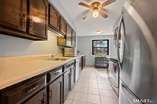 65 Mattabasset Dr, Meriden, CT 06450 - Photo 9