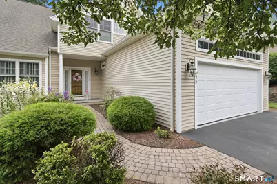28 Rushbrooke Lane, Shelton, CT 06484 - Photo 3