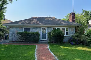 41 Quince St, Bridgeport, CT 06606 - Photo 3