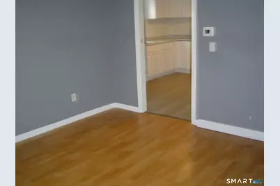 380 Blatchley Avenue #1st Floor, New Haven, CT 06513 - Photo 7