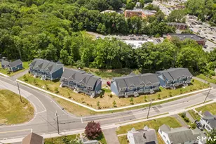 61 West St, Middletown, CT 06457 - Photo 5