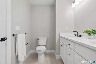 61 West St, Middletown, CT 06457 - Photo 27