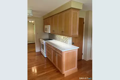28 Clearview Circle, Naugatuck, CT 06770 - Photo 5