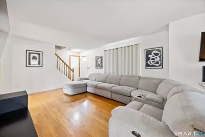 14 Jason Court, Naugatuck, CT 06770 - Photo 5