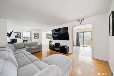 14 Jason Court, Naugatuck, CT 06770 - Photo 7