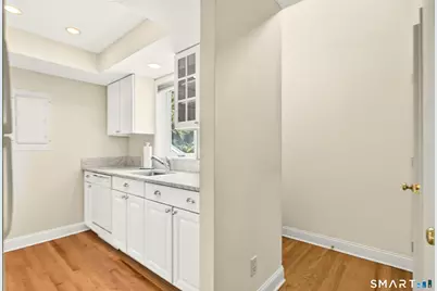 9 Glen Ridge #9, Wilton, CT 06897 - Photo 7