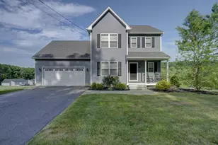 630 Ridgewood Rd, Middletown, CT 06457 - Photo 1
