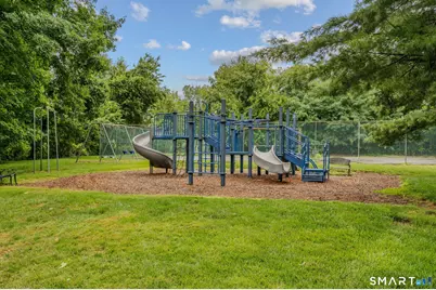 31 Glenview Drive #31, Cromwell, CT 06416 - Photo 23