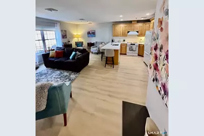 380 Main Street #27, Wallingford, CT 06492 - Photo 11