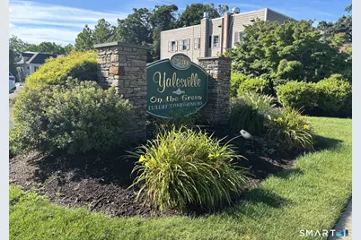 380 Main Street #27, Wallingford, CT 06492 - Photo 1