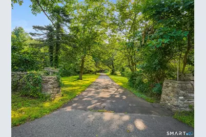 3392 Huntington Road, Stratford, CT 06614 - Photo 1
