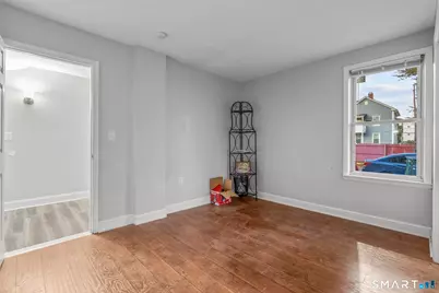 87 Amity Street, Hartford, CT 06106 - Photo 7